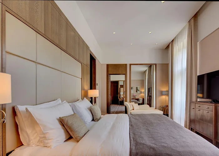 Anantara Palais Hansen - A Leading Of The World Otel 5*