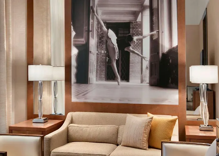 ホテル Anantara Palais Hansen - A Leading Of The World 5*